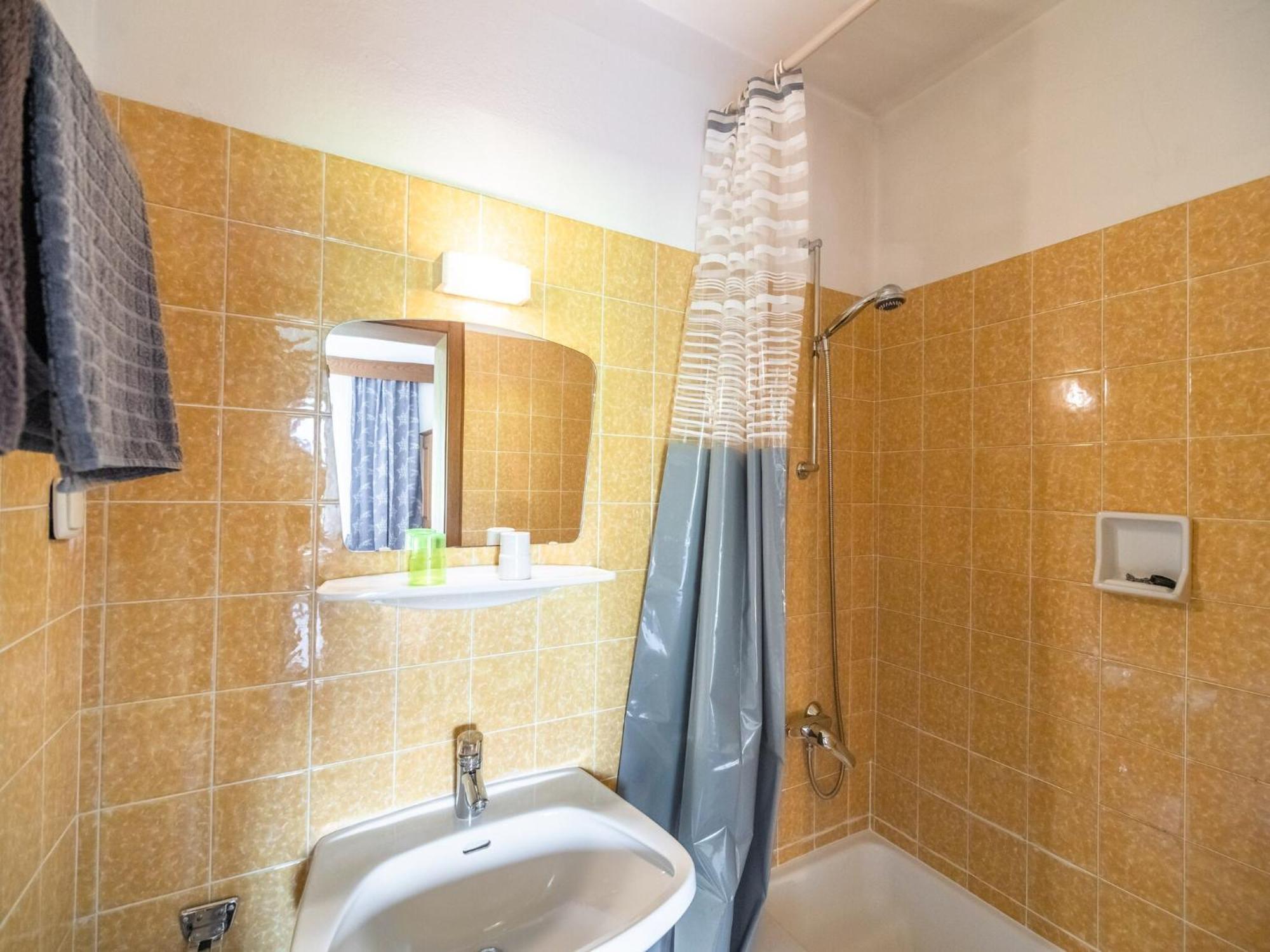 Contemporary Apartment In Maishofen Near Ski Area エクステリア 写真